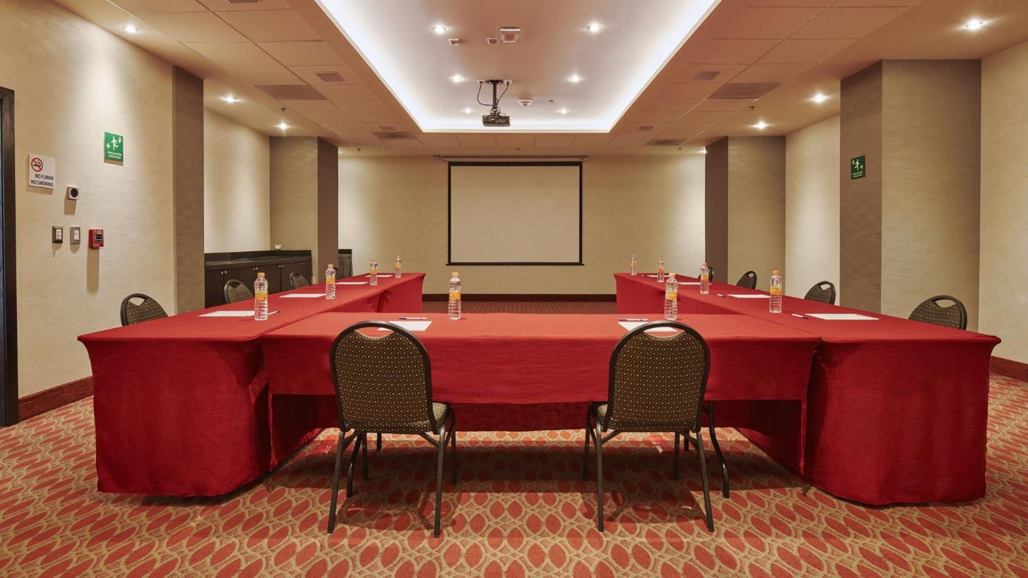 Holiday Inn Express & Suites Chihuahua Juventud By Ihg Zewnętrze zdjęcie