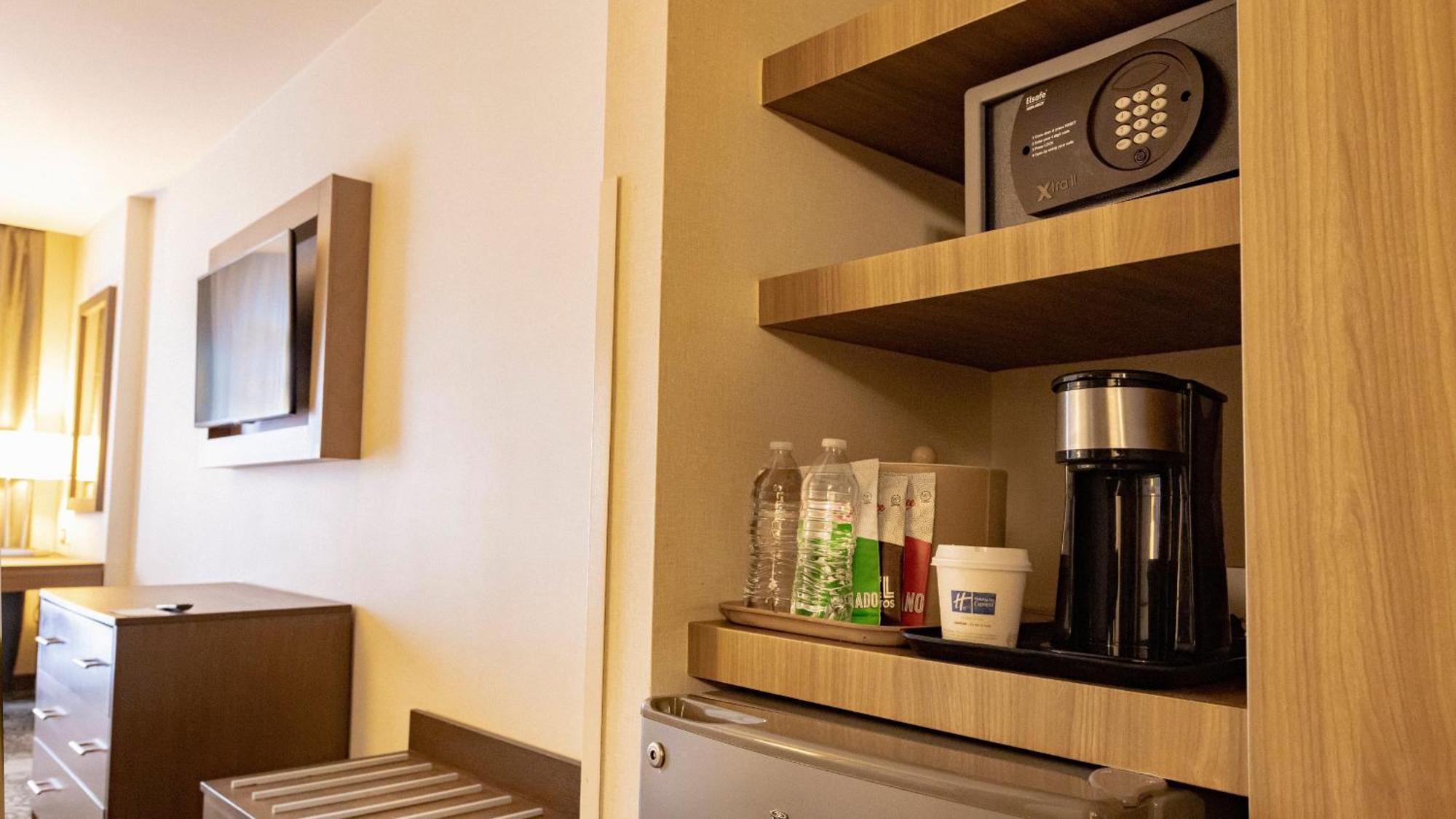 Holiday Inn Express & Suites Chihuahua Juventud By Ihg Zewnętrze zdjęcie