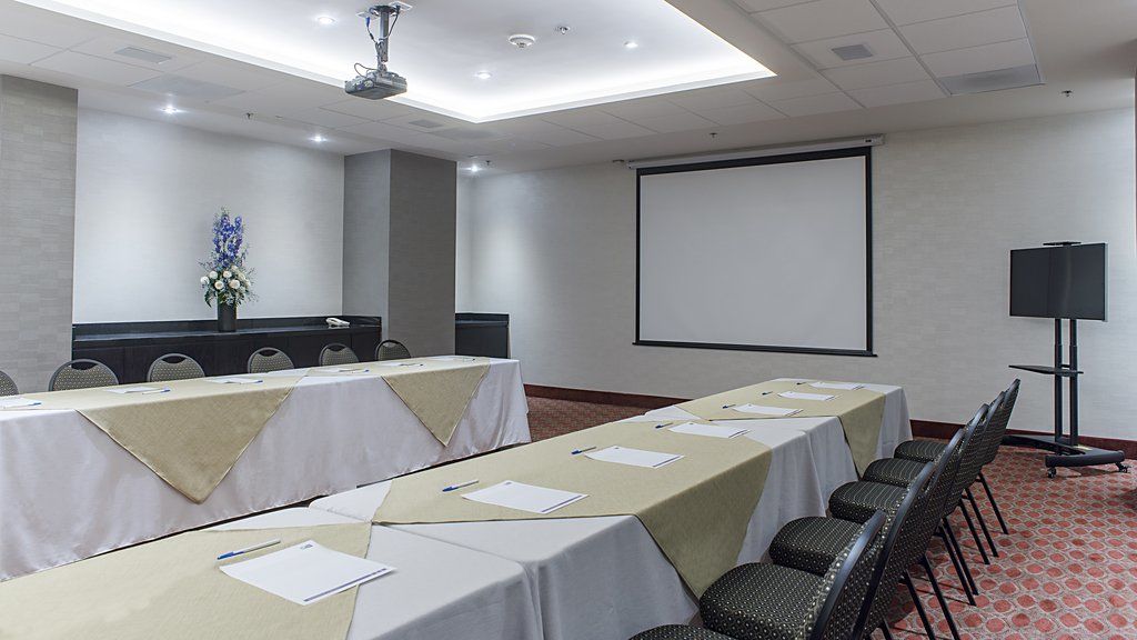 Holiday Inn Express & Suites Chihuahua Juventud By Ihg Zewnętrze zdjęcie